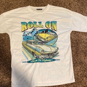Roll on graphic tee